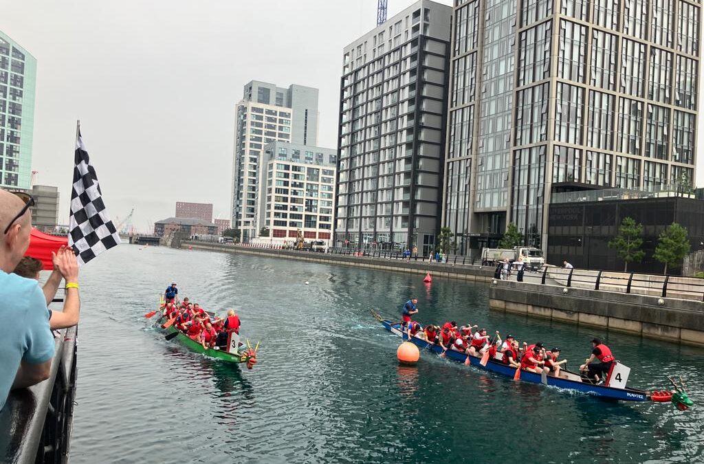 Hive Projects brings together clients and contractors, to take on the infamous Dragon Boat Race at Liverpool Docks